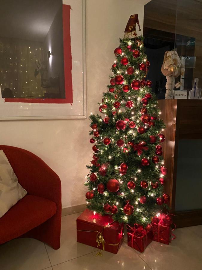 Penzion Luxor Trnava Bagian luar foto